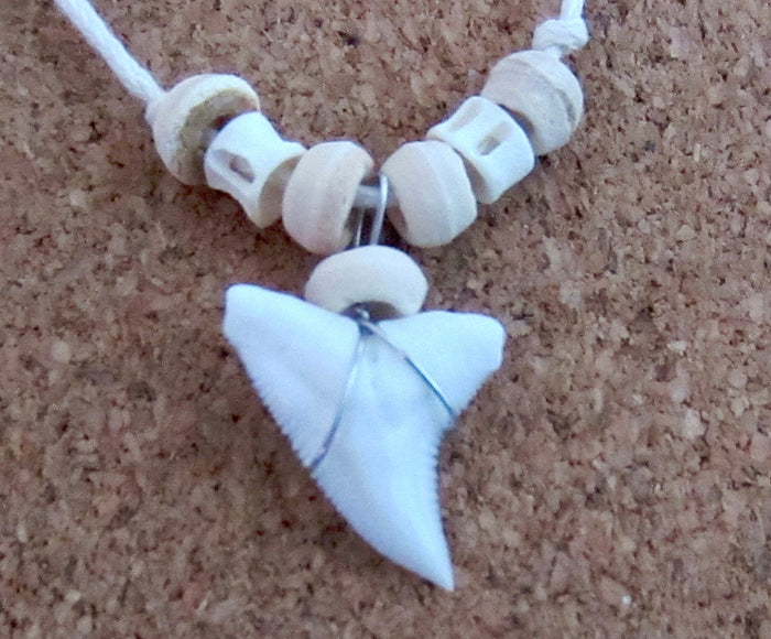 Real Shark Teeth Necklace Beige Cord Wood Beads Surfer Boy Girl Womens Mens