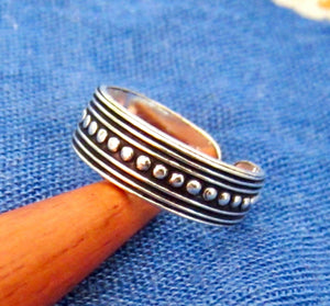 Sterling Silver 925 Plain Band Toe Ring – Adjustable Beach Boho Style, view 2
